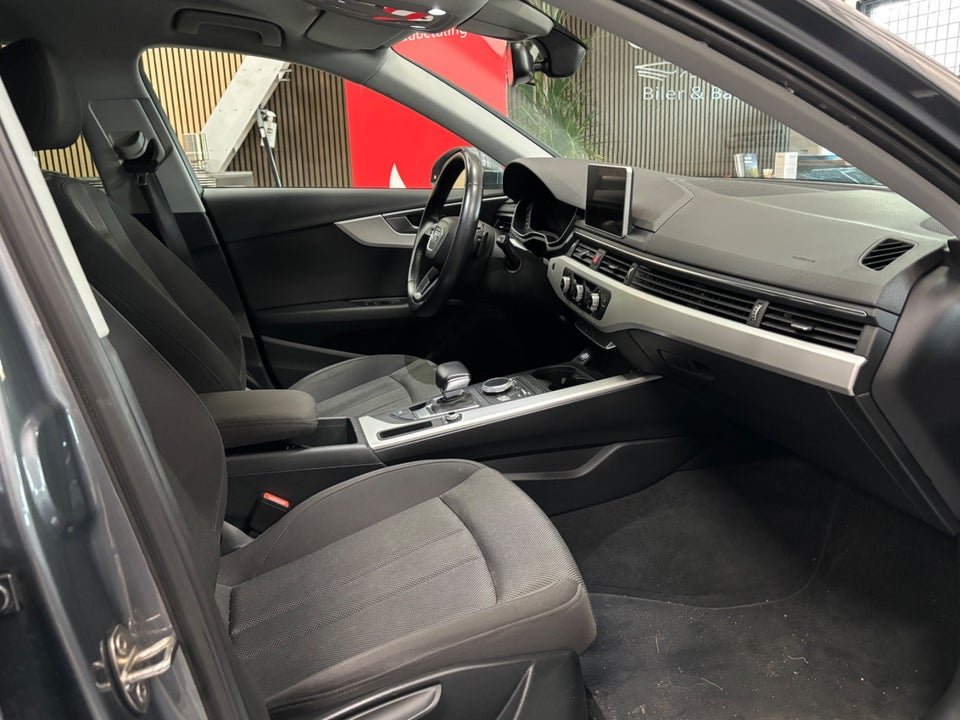 Audi A4 2,0 TDi 190 Avant S-tr. 5d