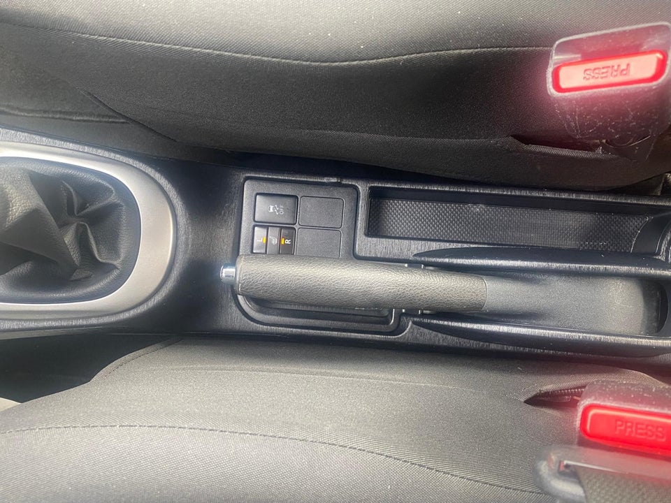 Toyota Yaris 1,0 VVT-i T2 Touch 5d