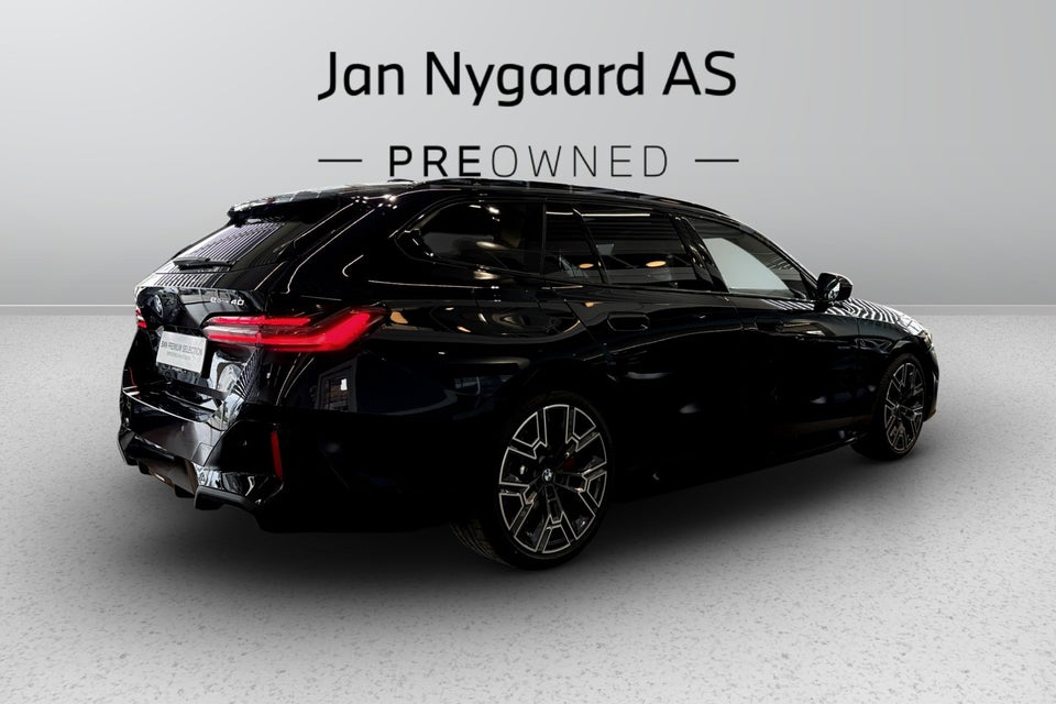 BMW i5 eDrive40 Touring Supercharged 5d