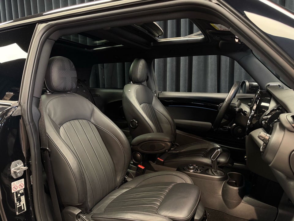 MINI Cooper SE Yours Trim 3d