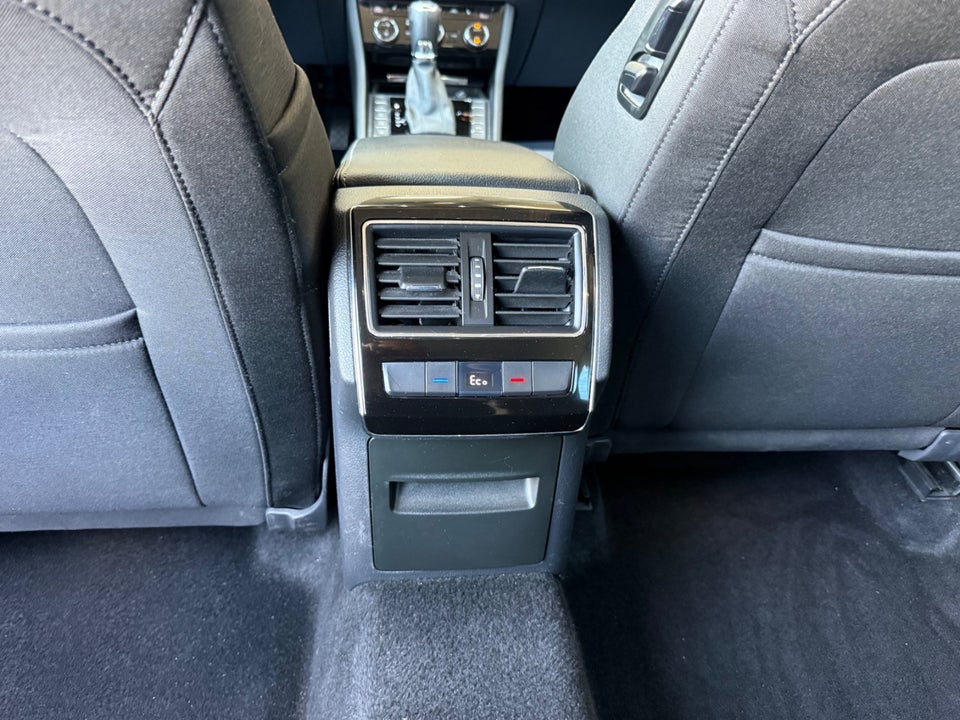 Skoda Superb 1,4 TSi iV Plus Combi DSG 5d