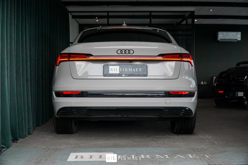 Audi e-tron 55 Prestige Sportback quattro 5d