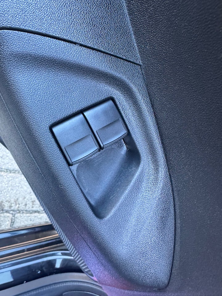 Toyota Aygo 1,0 VVT-i x-play 5d