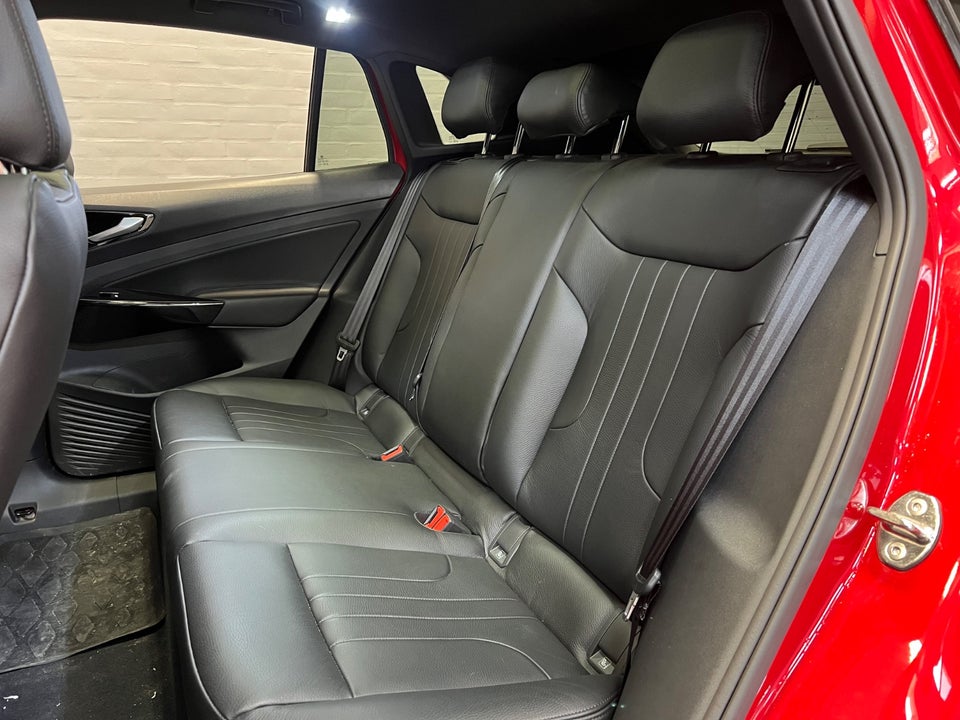 VW ID.4 77 Pro Performance 5d