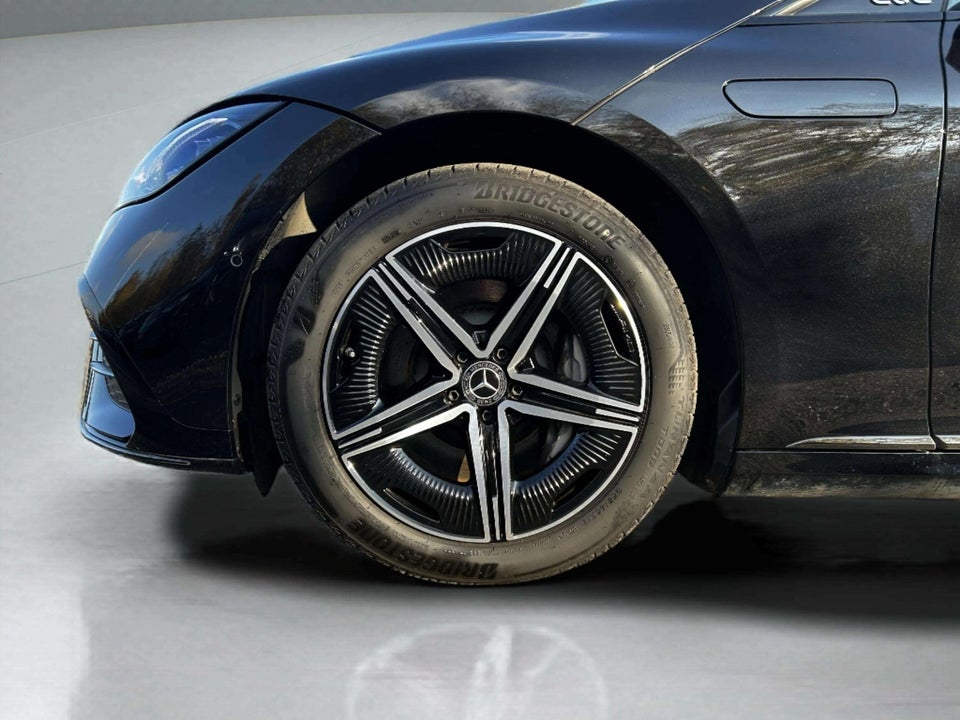Mercedes EQE350 AMG Line 4d