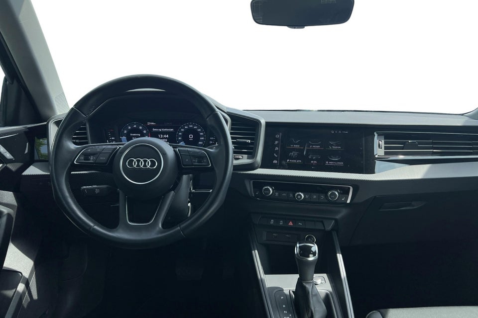 Audi A1 30 TFSi Advanced Sportback S-tr. 5d
