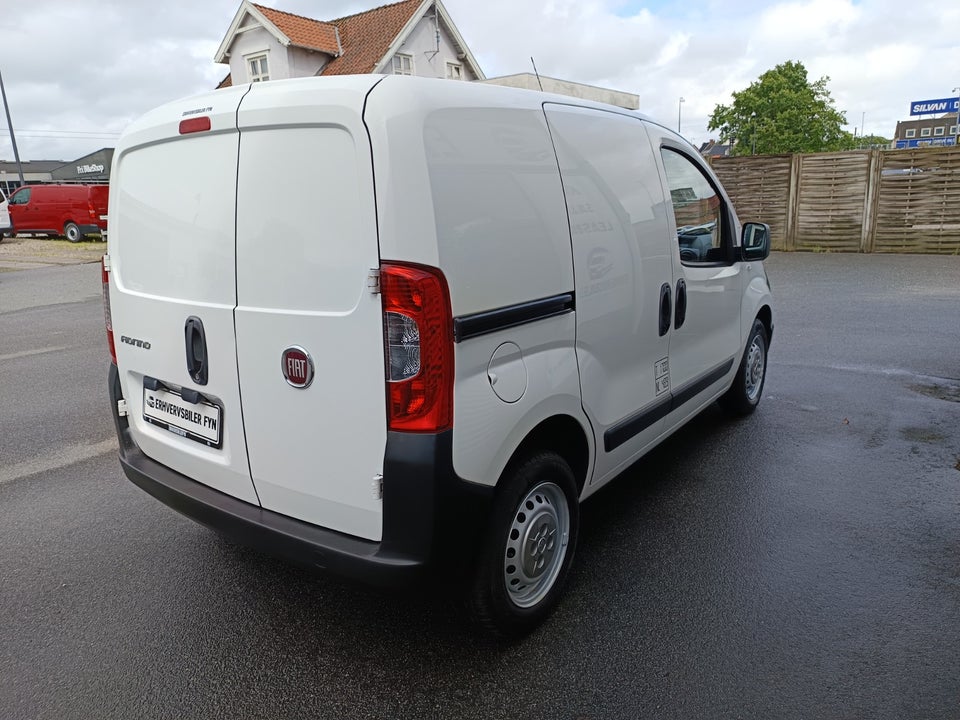 Fiat Fiorino 1,3 MJT 75 Professional MTA Van 5d