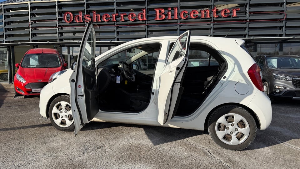 Kia Picanto 1,0 Attraction 5d