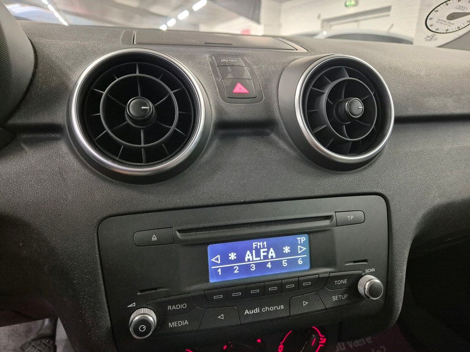 Audi A1 1,2 TFSi 86 Ambition Sportback 5d