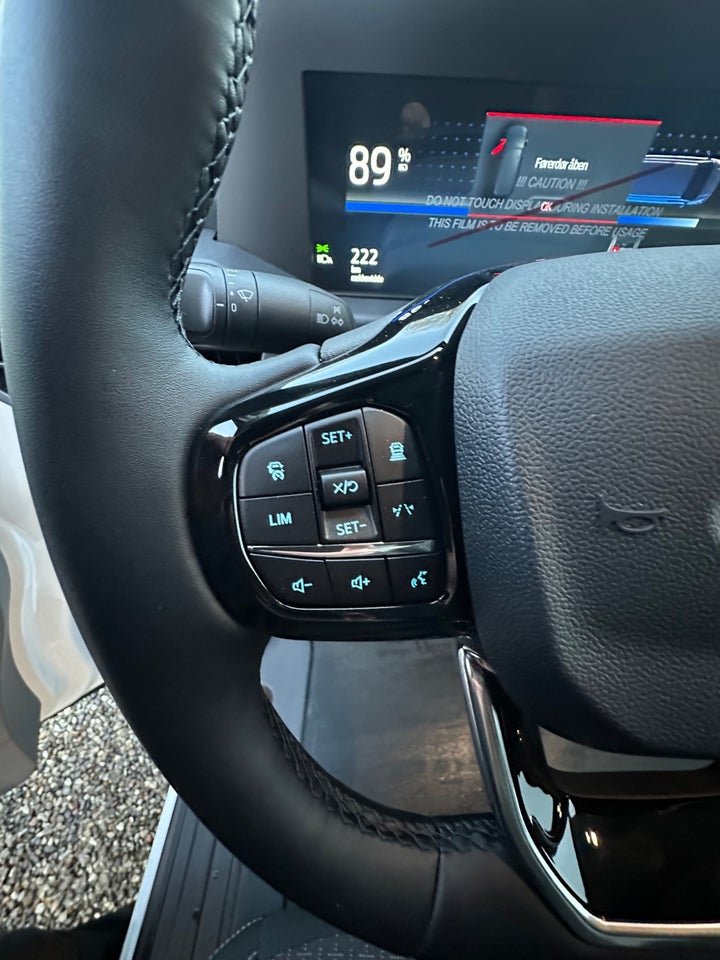 Ford E-Transit Custom 340L 64 Trend