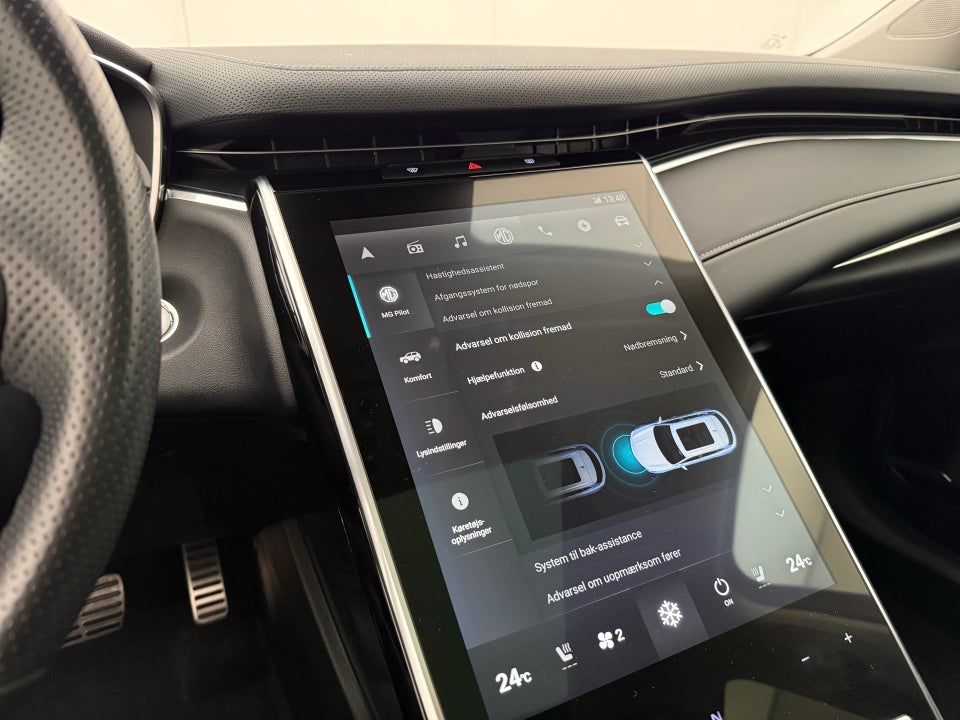 MG Marvel R Luxury 5d