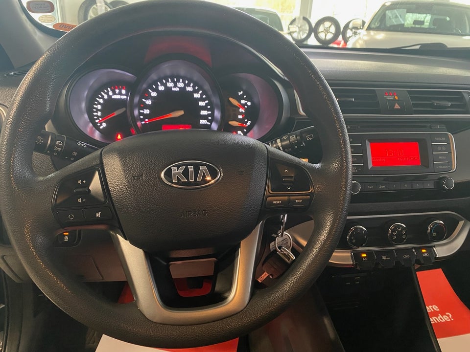 Kia Rio 1,4 CVVT Style 5d