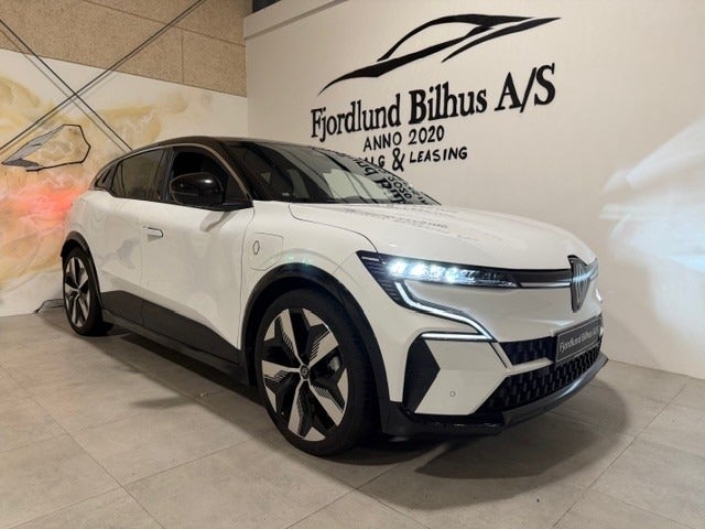 Renault Megane E-Tech 40 Equilibre 5d