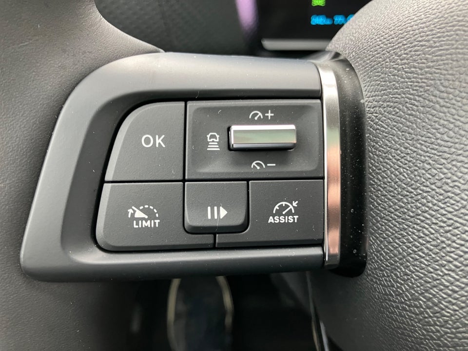 Citroën ë-C4 X 50 Shine 4d