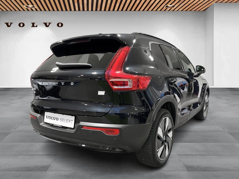 Volvo XC40 ReCharge Extended Range Plus 5d