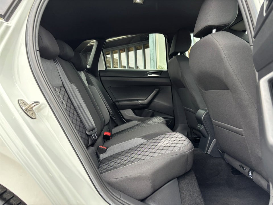 VW Polo 1,0 TSi 110 R-line DSG 5d