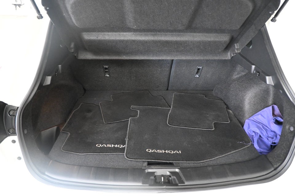 Nissan Qashqai 1,3 Dig-T 160 Tekna+ Dynamic DCT 5d