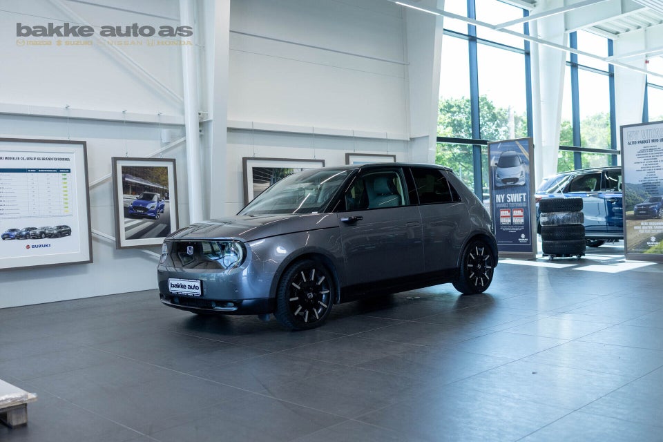 Honda e Advance 5d