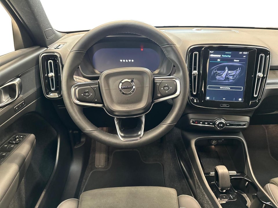 Volvo XC40 P6 ReCharge Plus 5d