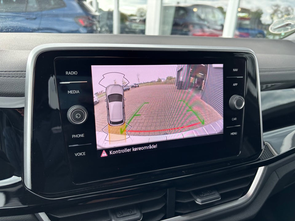 VW T-Roc 1,5 TSi 150 R-line DSG 5d