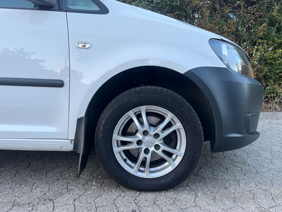 VW Caddy 1,2 TSi 85 Trendline 5d