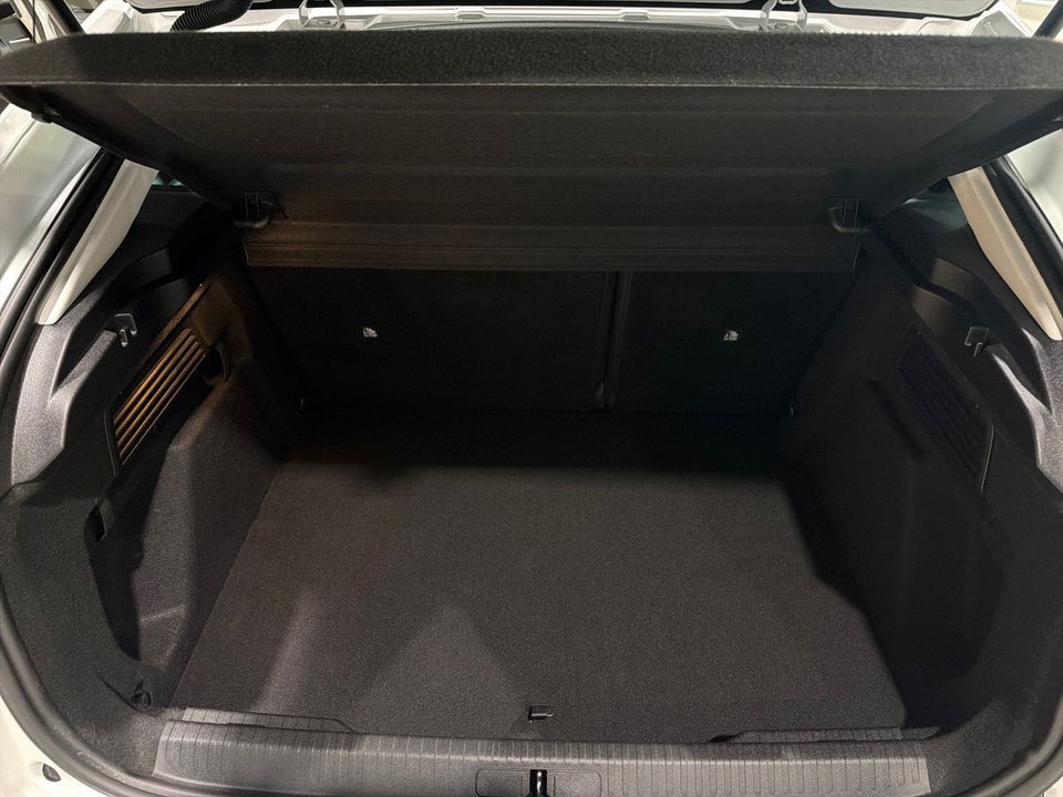 Citroën C4 1,2 PureTech 100 Carré 5d