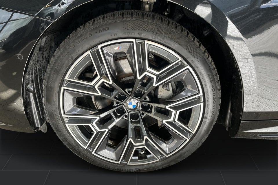BMW i5 eDrive40 Touring Fully Charged 5d