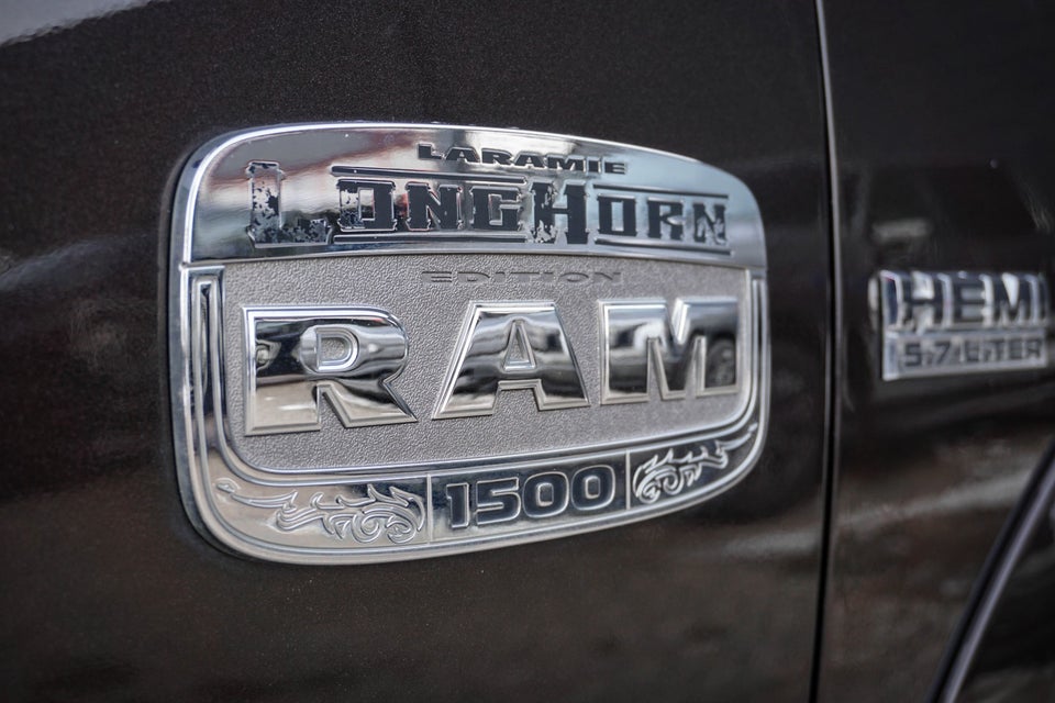 Dodge RAM 1500 5,7 Laramie Longhorn 4d
