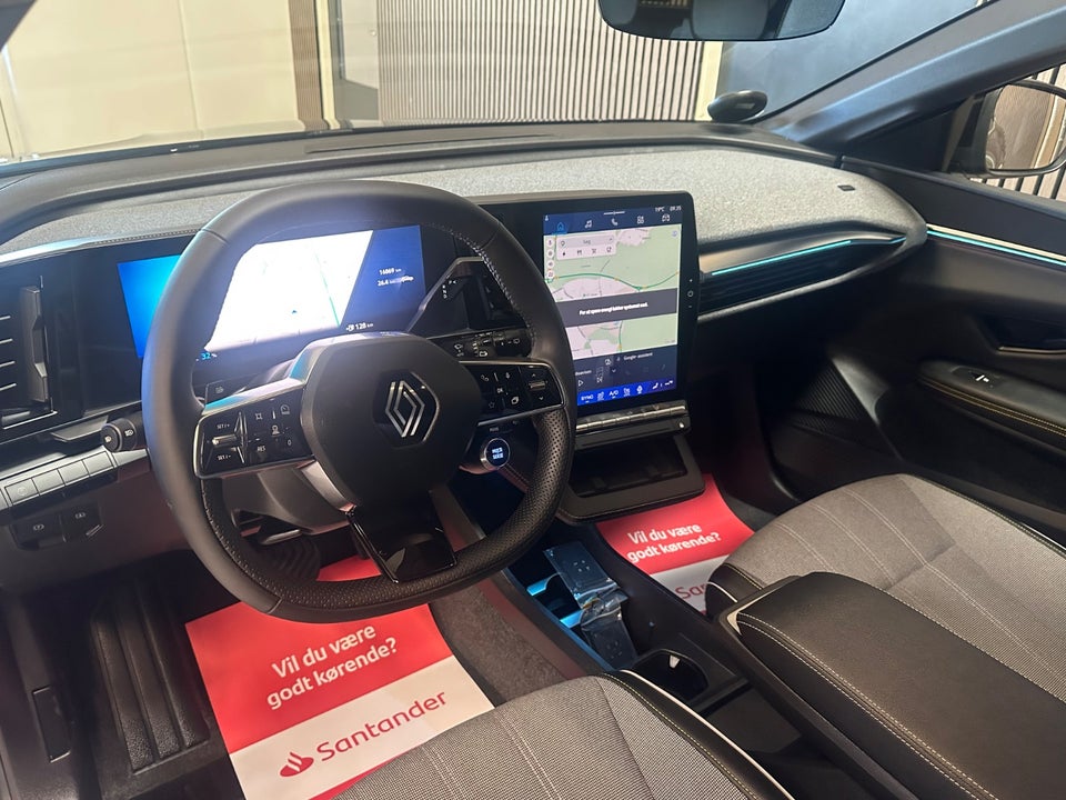 Renault Megane E-Tech 60 Techno+ 5d
