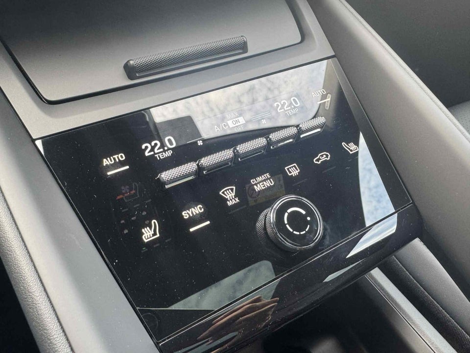 Porsche Macan 4 5d