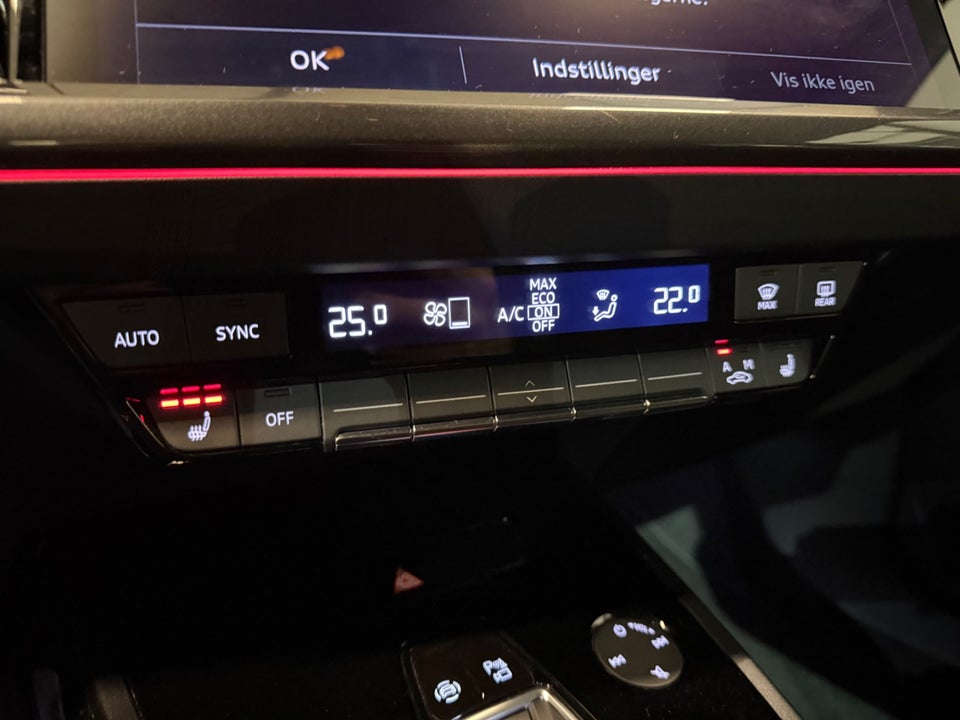 Audi Q4 e-tron 40 S-line Sportback 5d