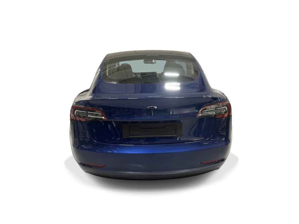 Tesla Model 3 Standard Range+ RWD 4d