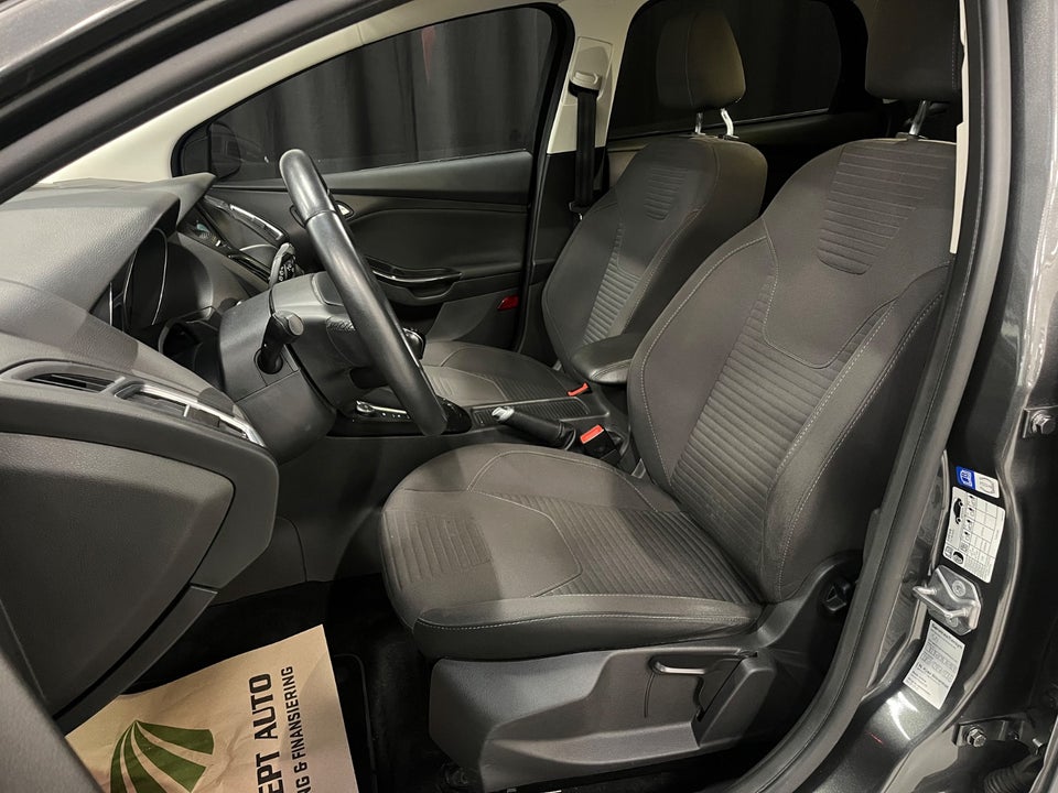 Ford Focus 1,0 EcoBoost Titanium stc. 5d