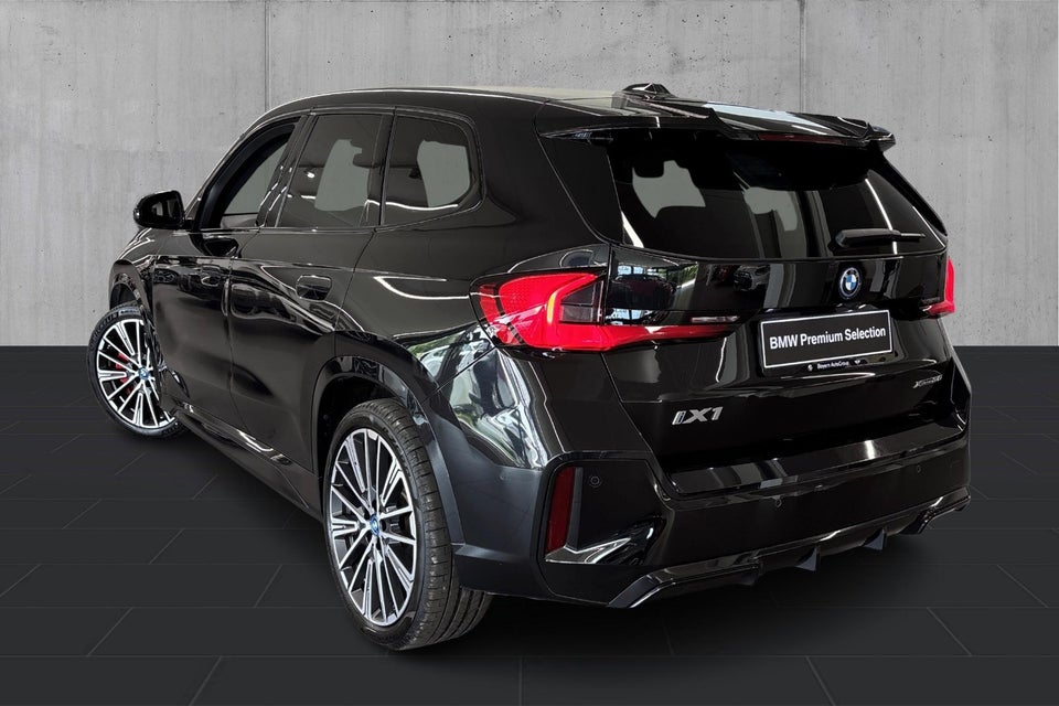 BMW iX1 xDrive30 M-Sport 5d