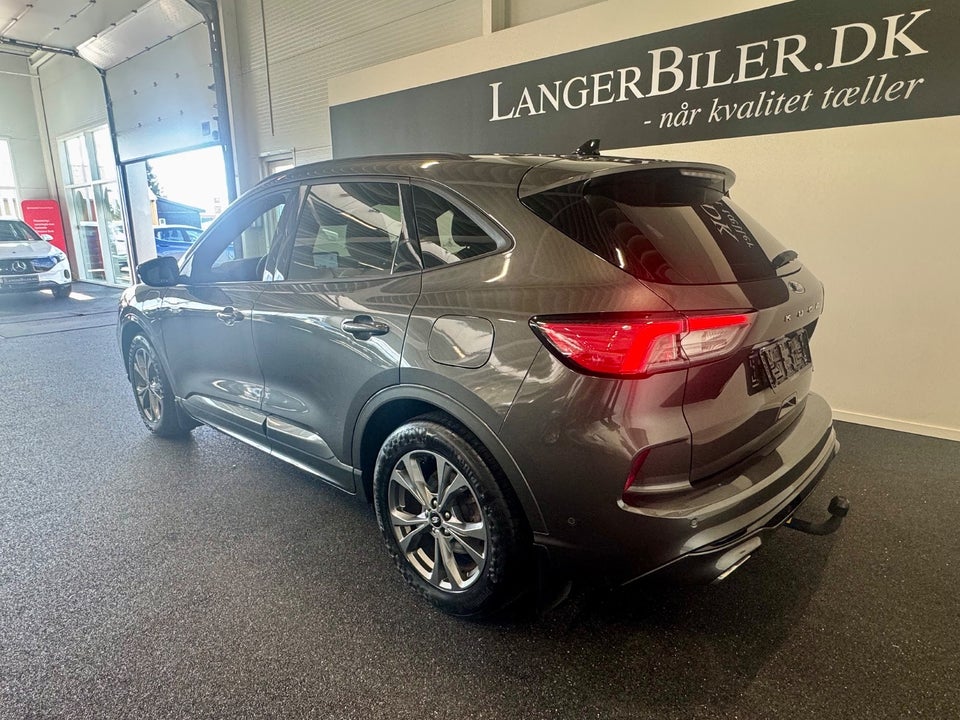 Ford Kuga 2,5 PHEV ST-Line X CVT 5d