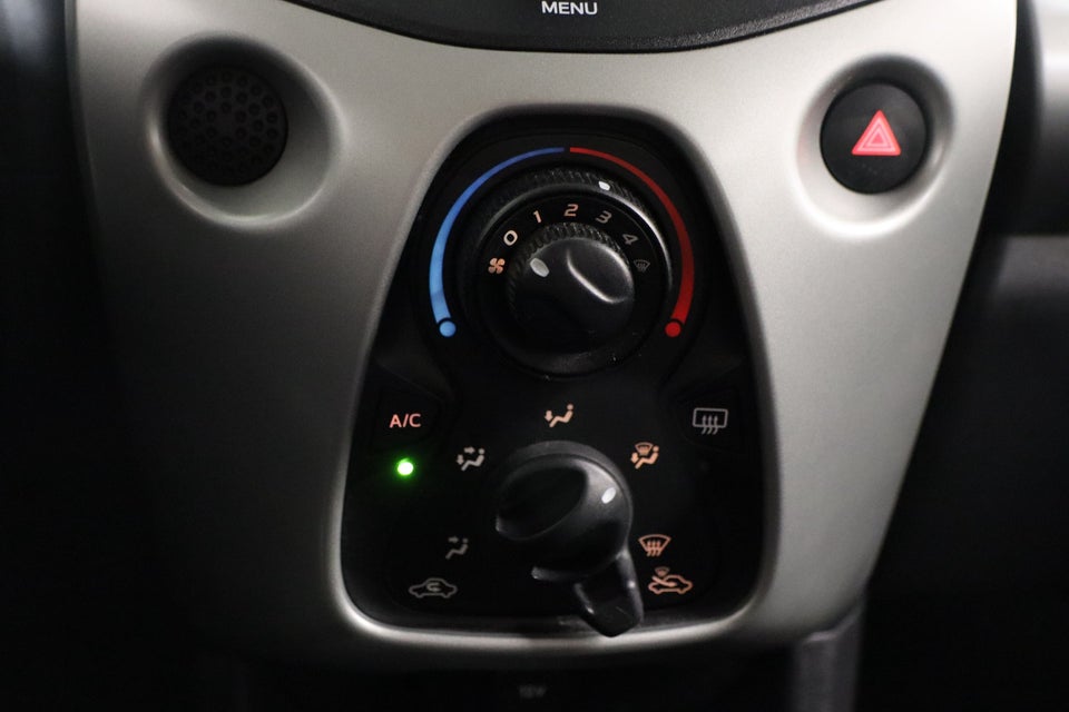 Peugeot 108 1,0 e-VTi 69 Active 5d