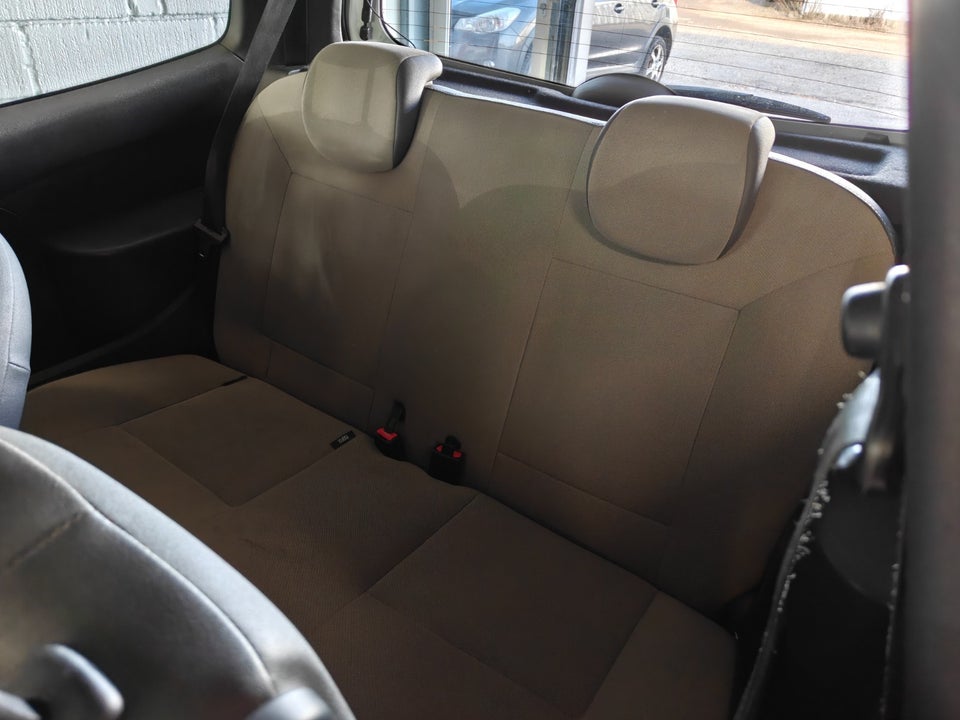 Renault Twingo 1,2 16V E Expression 3d