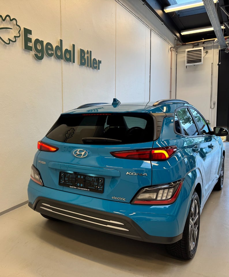 Hyundai Kona 64 EV Business 5d