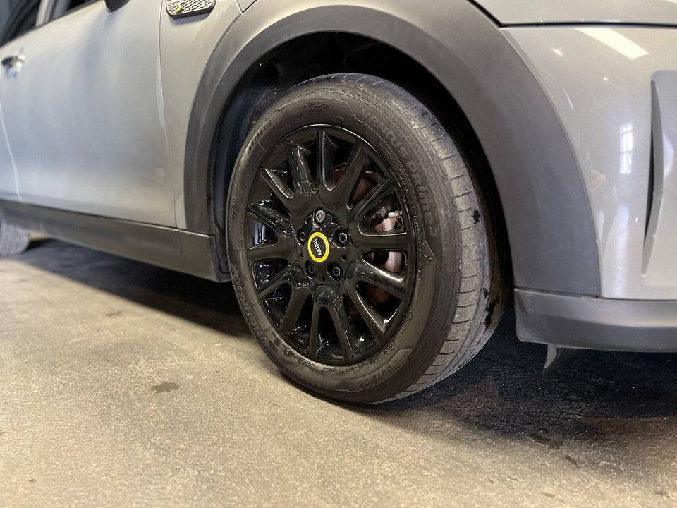 MINI Cooper SE Edition Premium Plus 3d