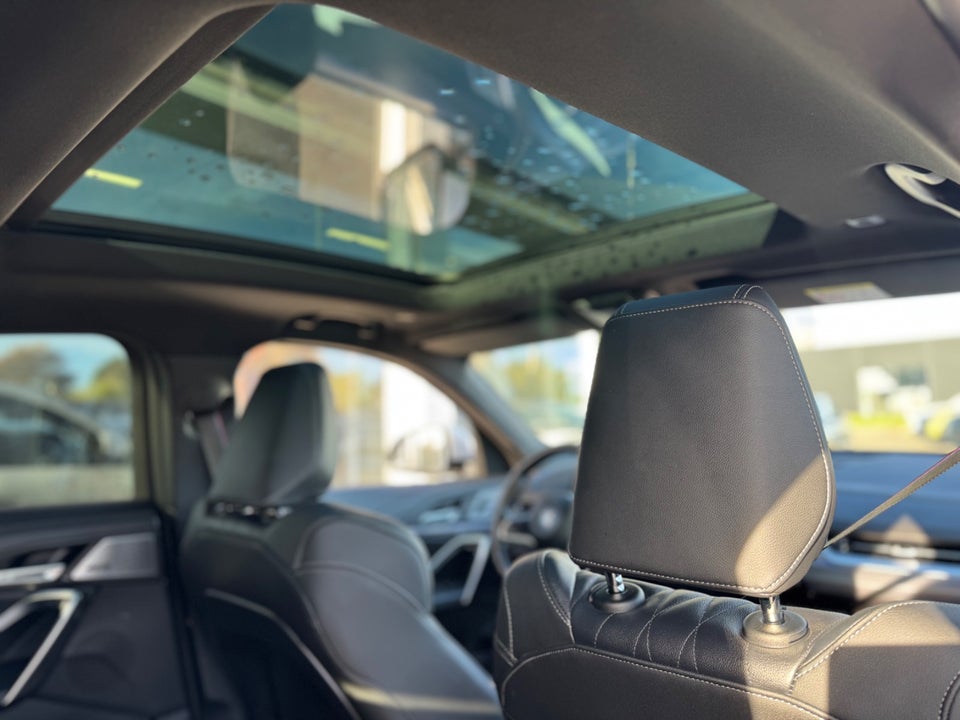BMW iX2 xDrive30 M-Sport Premium 5d