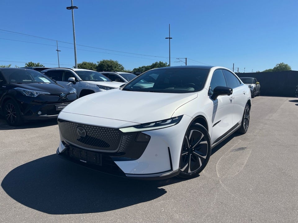 Mazda 6e Takumi 5d