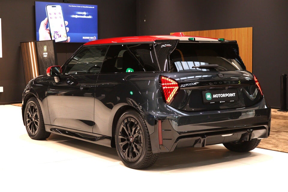 MINI Cooper SE JCW Trim XL 3d