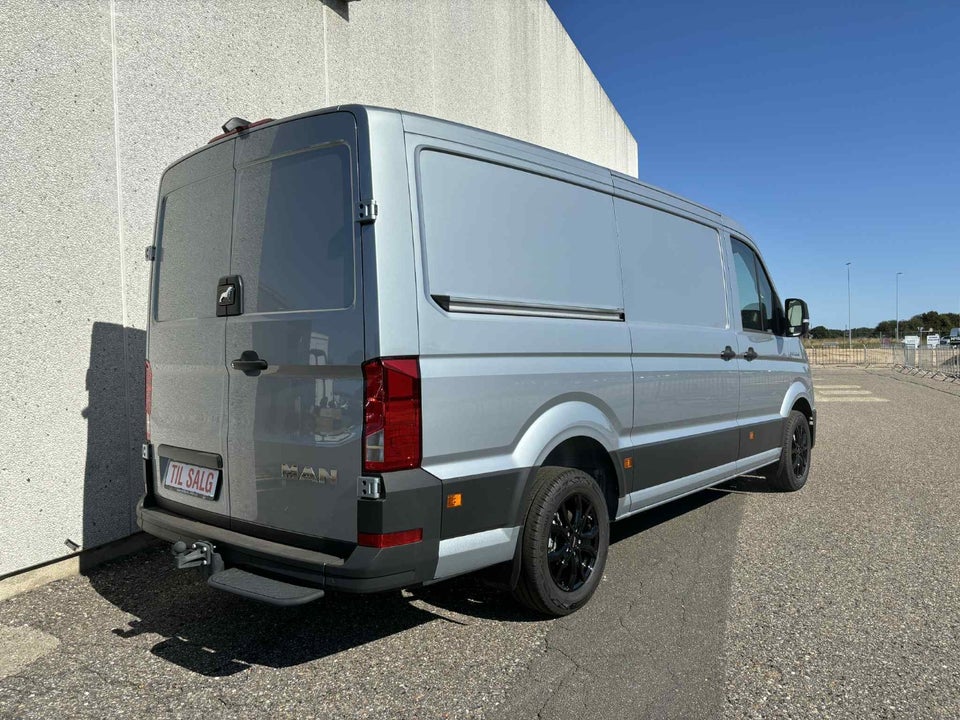 MAN TGE 2,0 3.200 Kassevogn L3H3 aut. FWD