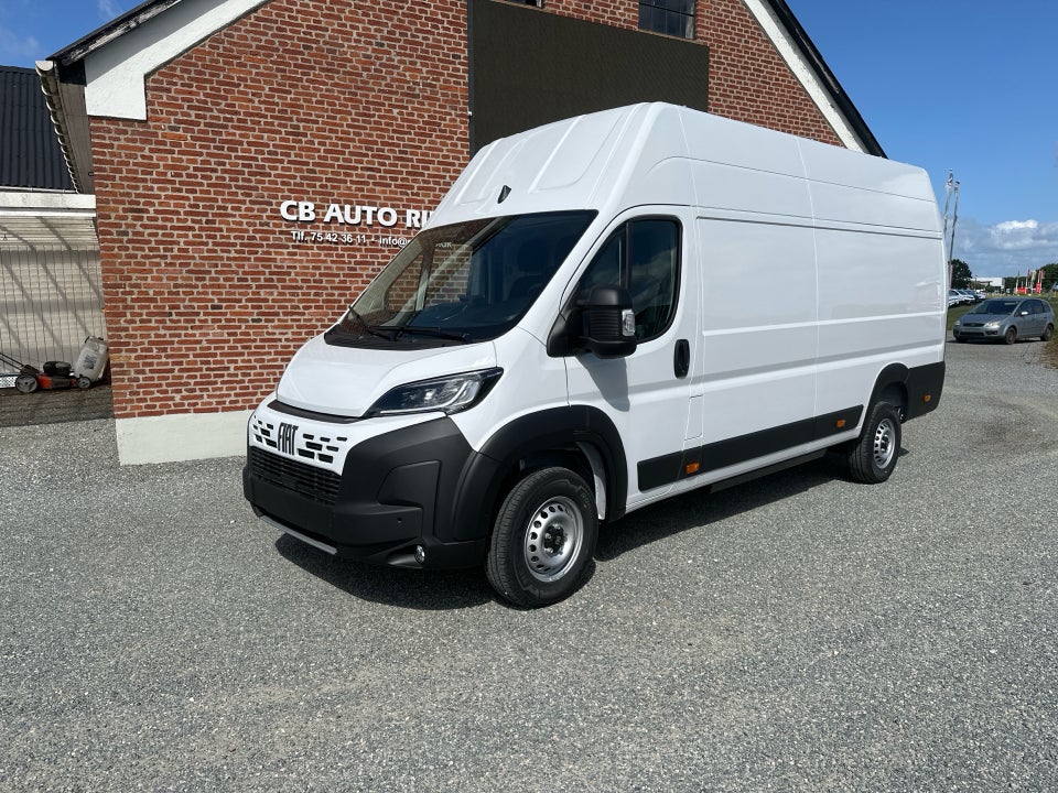 Fiat E-Ducato 42 Maxi 110 L4H3 Pro Kassevogn