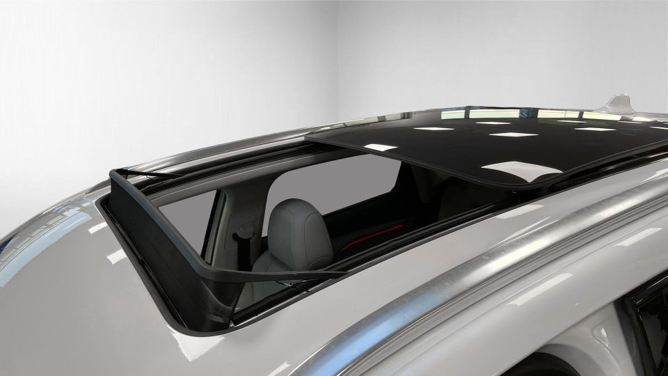 MG Marvel R Performance 5d