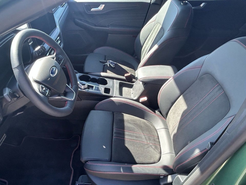 Ford Kuga 2,5 PHEV ST-Line X CVT 5d