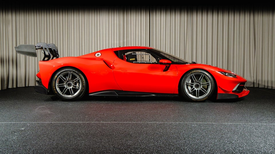 Ferrari 296 GTB 2,9 DCT 2d