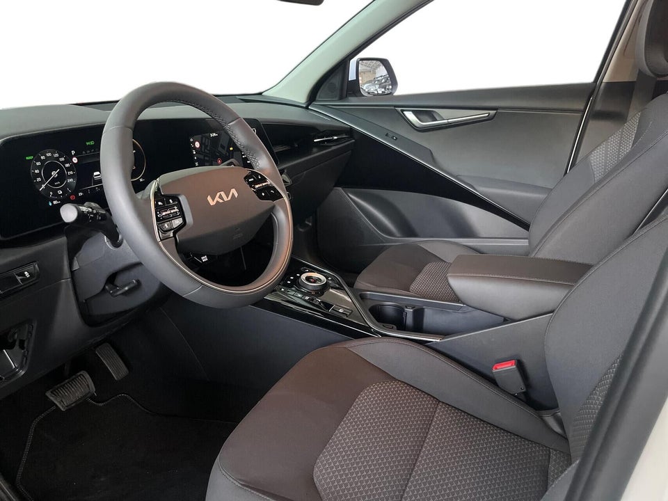 Kia Niro 64 EV Access 5d