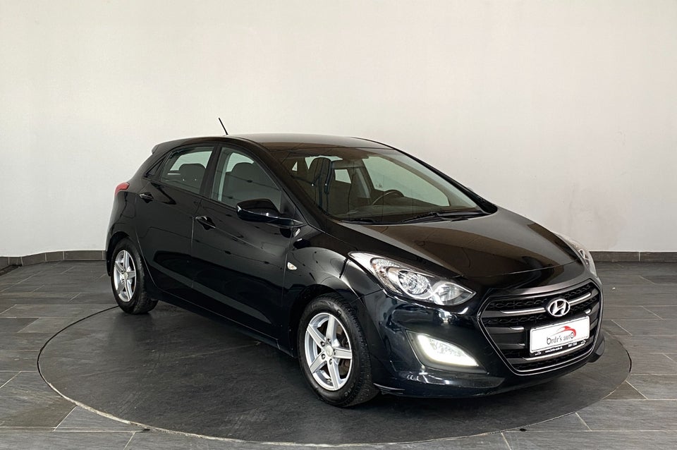 Hyundai i30 1,4 Life+ 5d