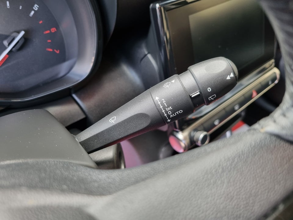Citroën C3 Aircross 1,6 BlueHDi 100 Shine 5d